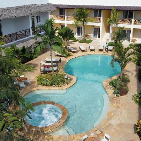 Kibanda Lodge And Beach Club 南威 外观 照片