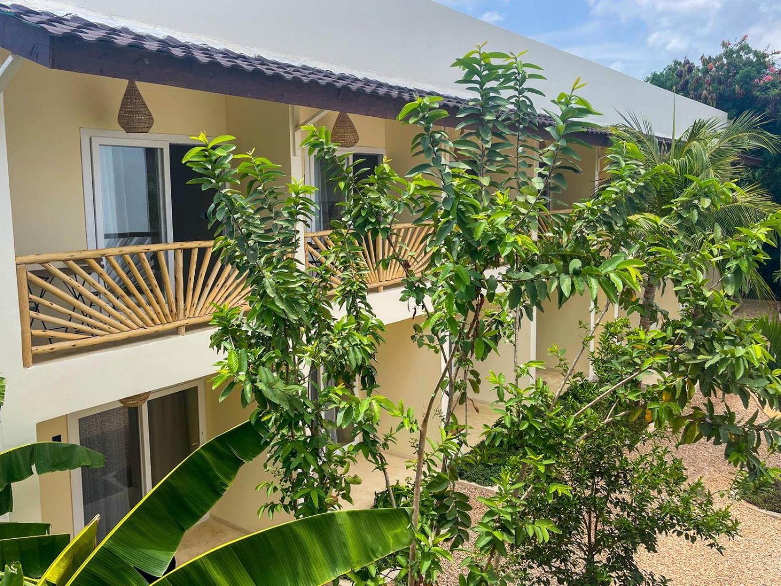 Kibanda Lodge And Beach Club 南威 外观 照片